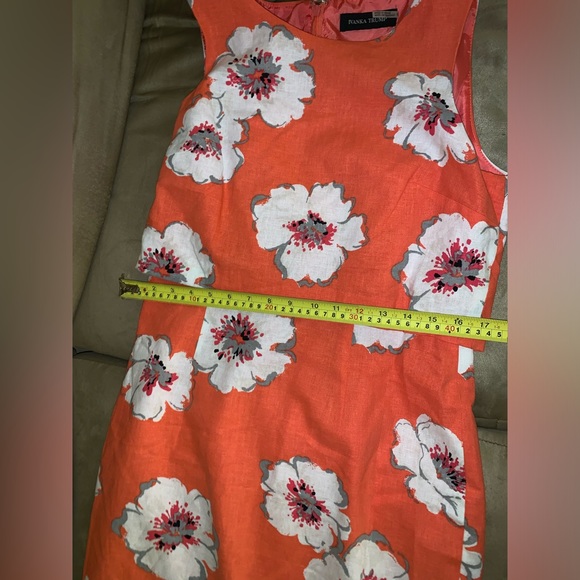 IVANKA TRUMP DRESS - Picture 12 of 15